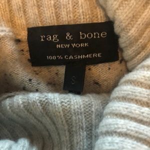 Cashmere sweater